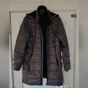 Womens xersion puffer coat with detachable hood size xl